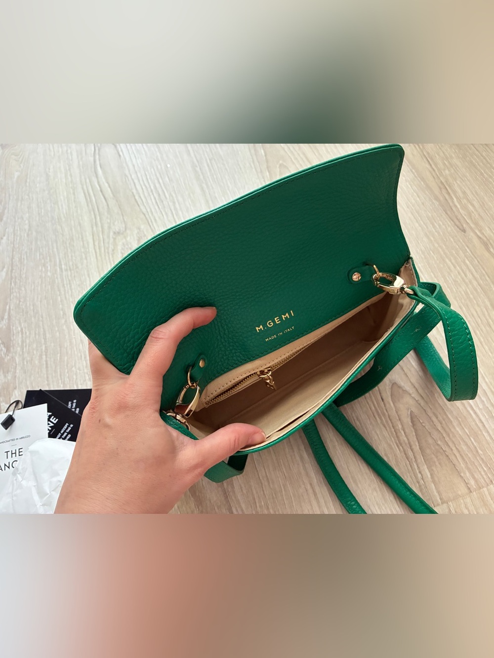 M.Gemi- The Francesca tumbled leather Handbag in Green Kelly - Picture 3 of 10